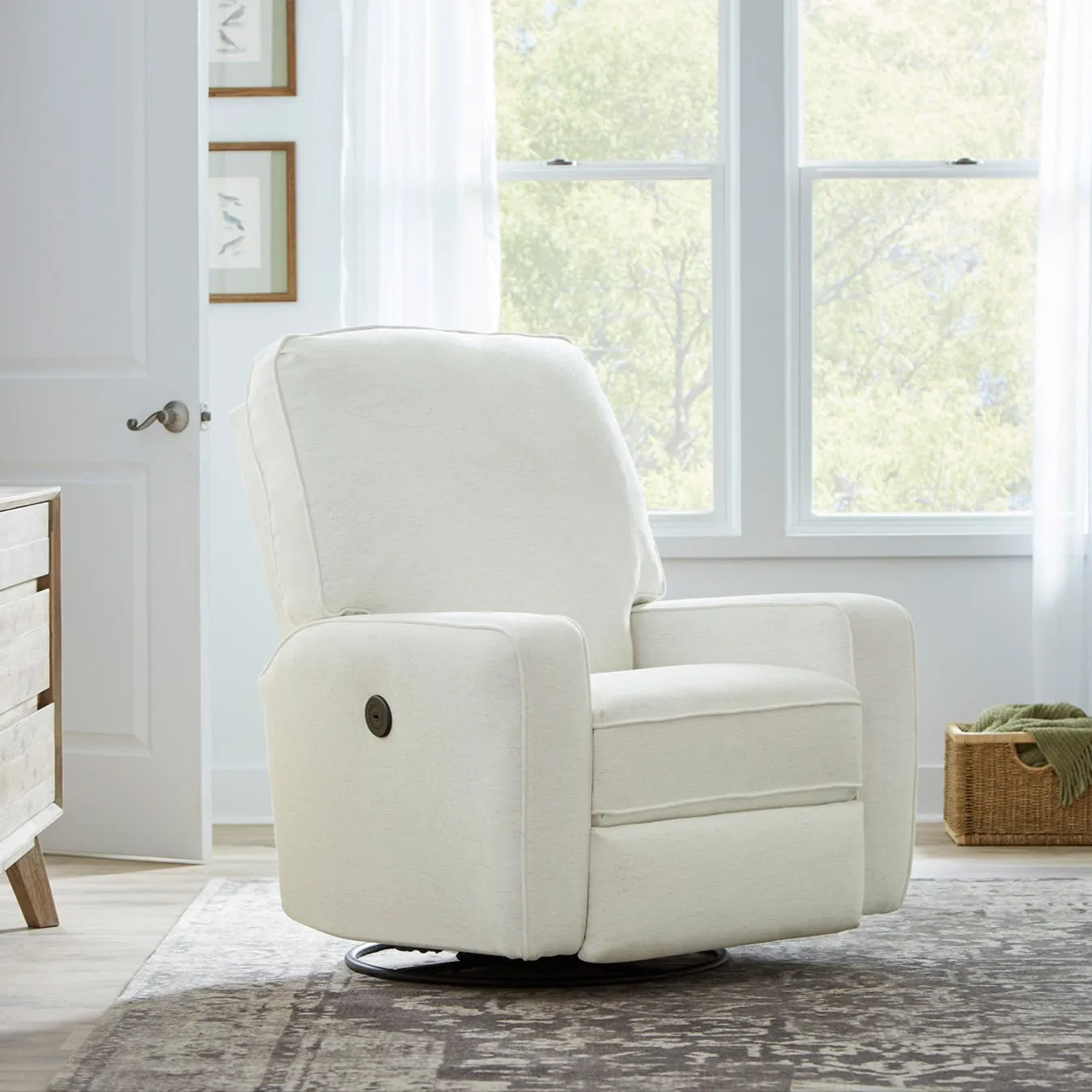 Best Chairs Bailey Swivel Glider Recliner with USB