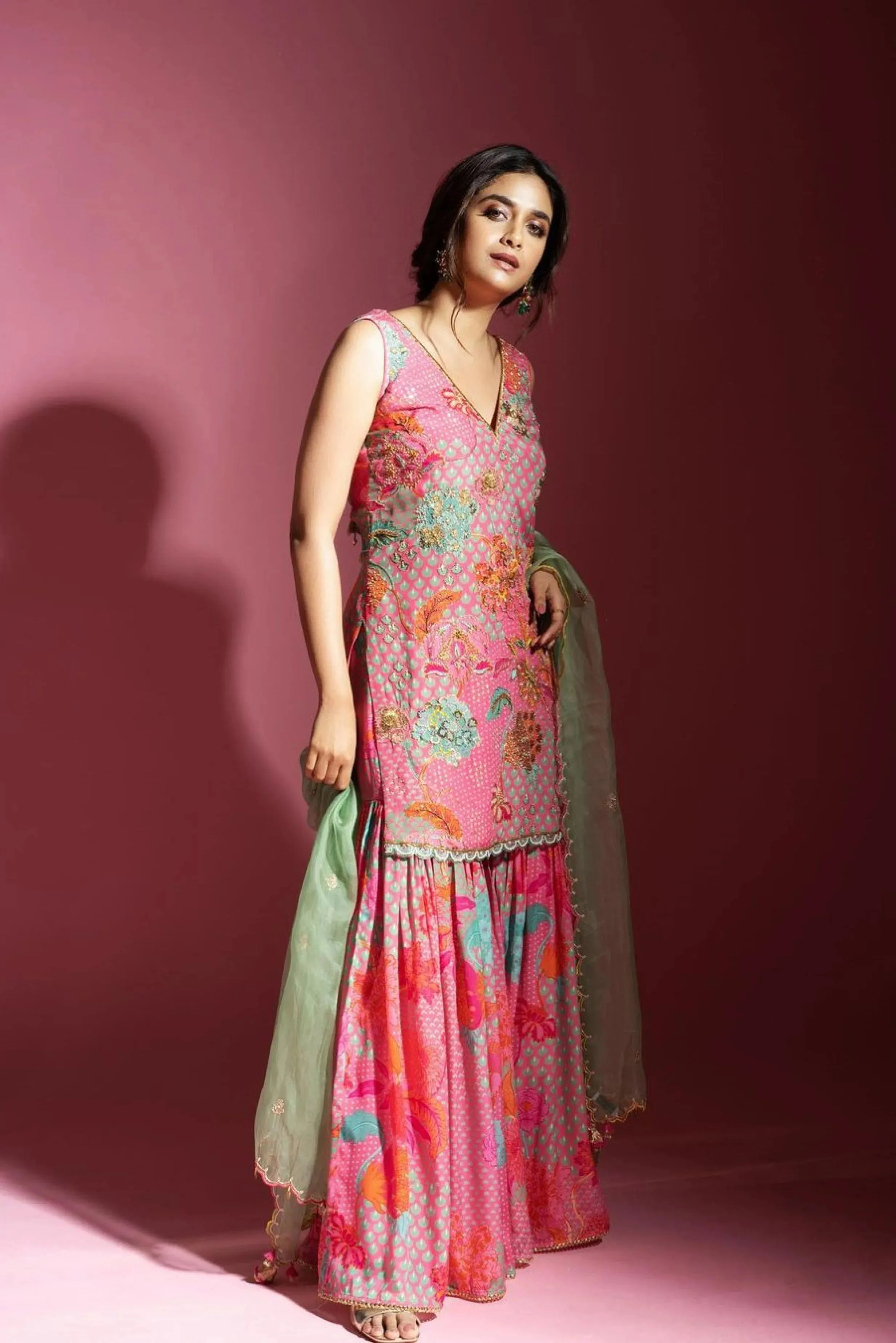 Gul Bright Pink Floral Crepe Shruti Manjari Gharara Set