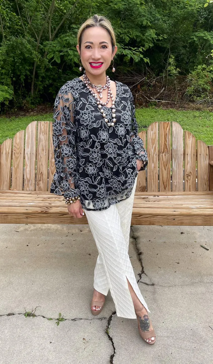 HC Just Fabulous Me Floral Lace