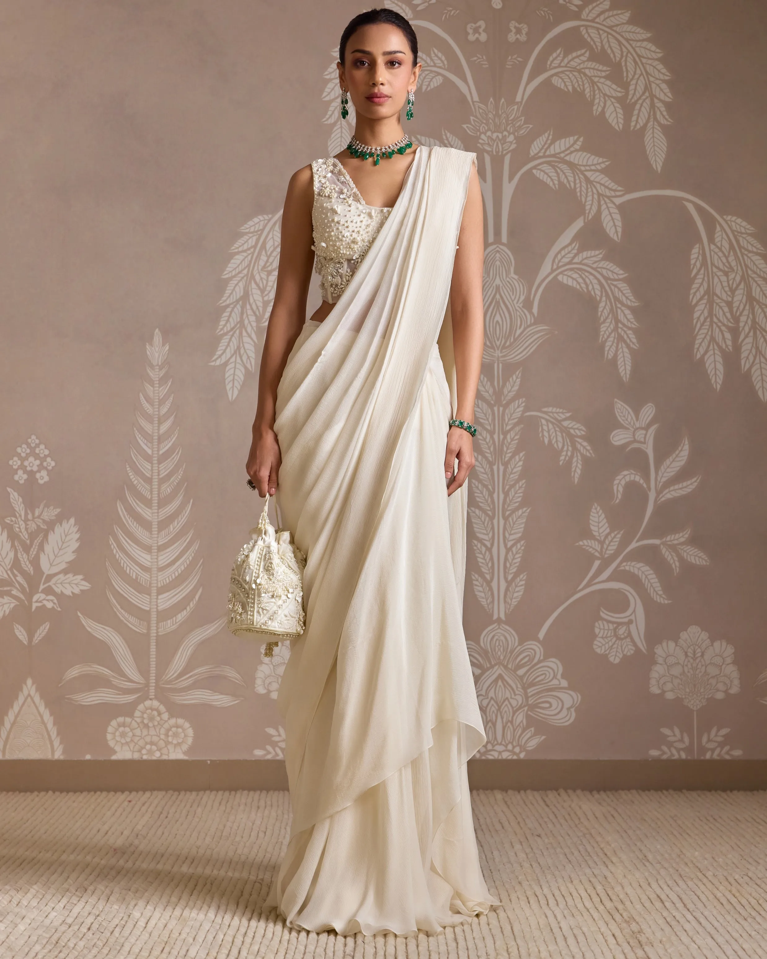 Ivory Spindle Pre Draped Sari Set