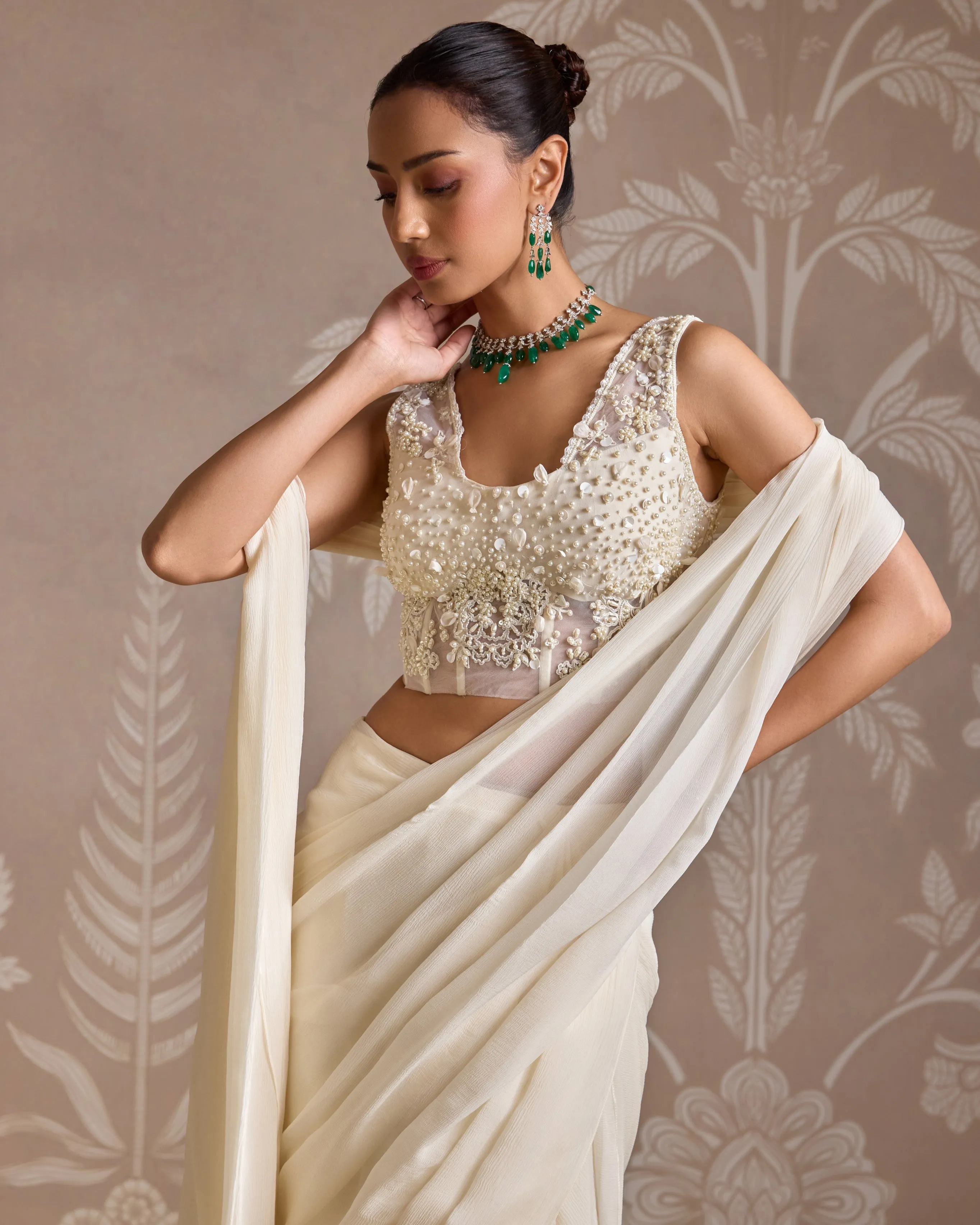 Ivory Spindle Pre Draped Sari Set