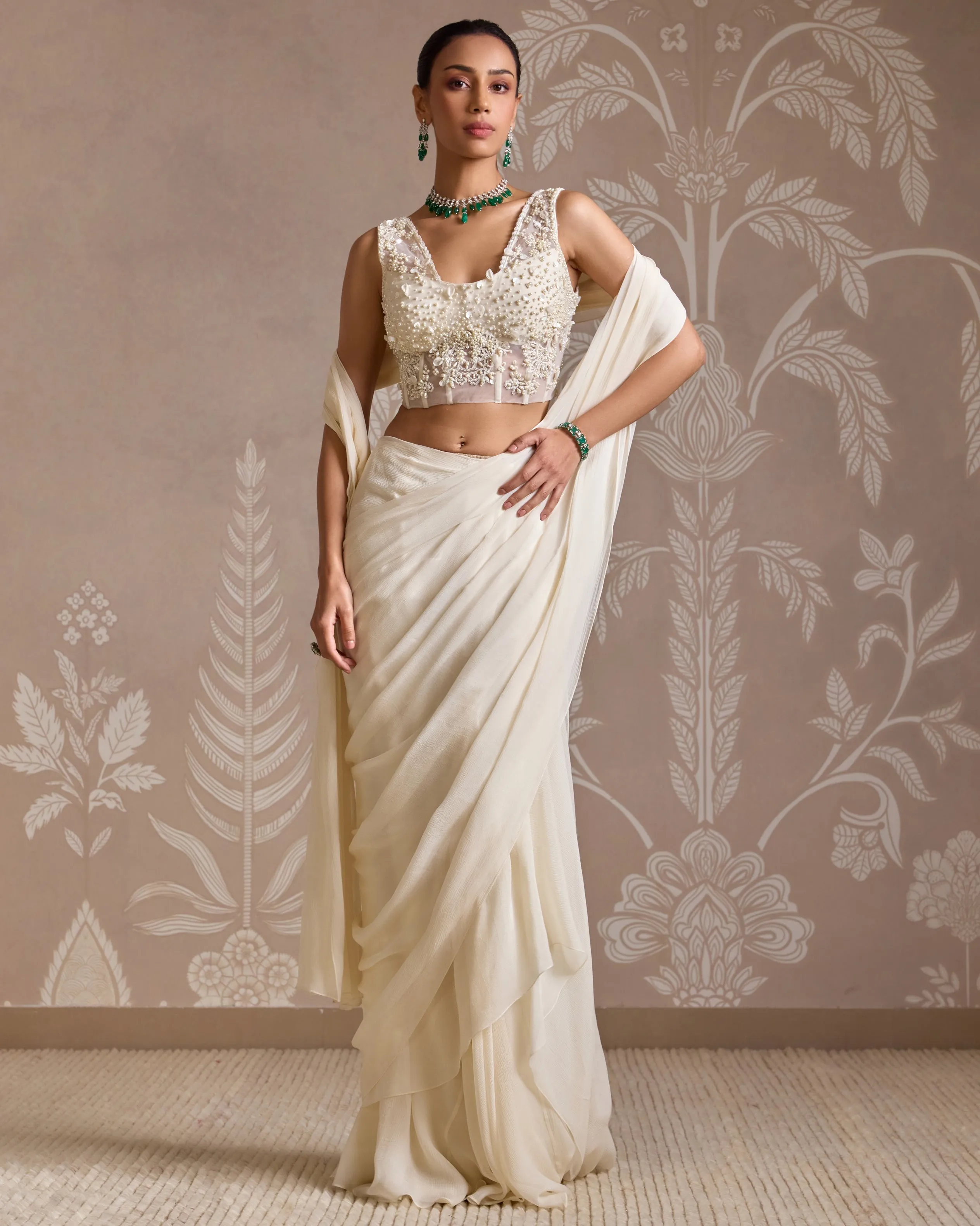 Ivory Spindle Pre Draped Sari Set