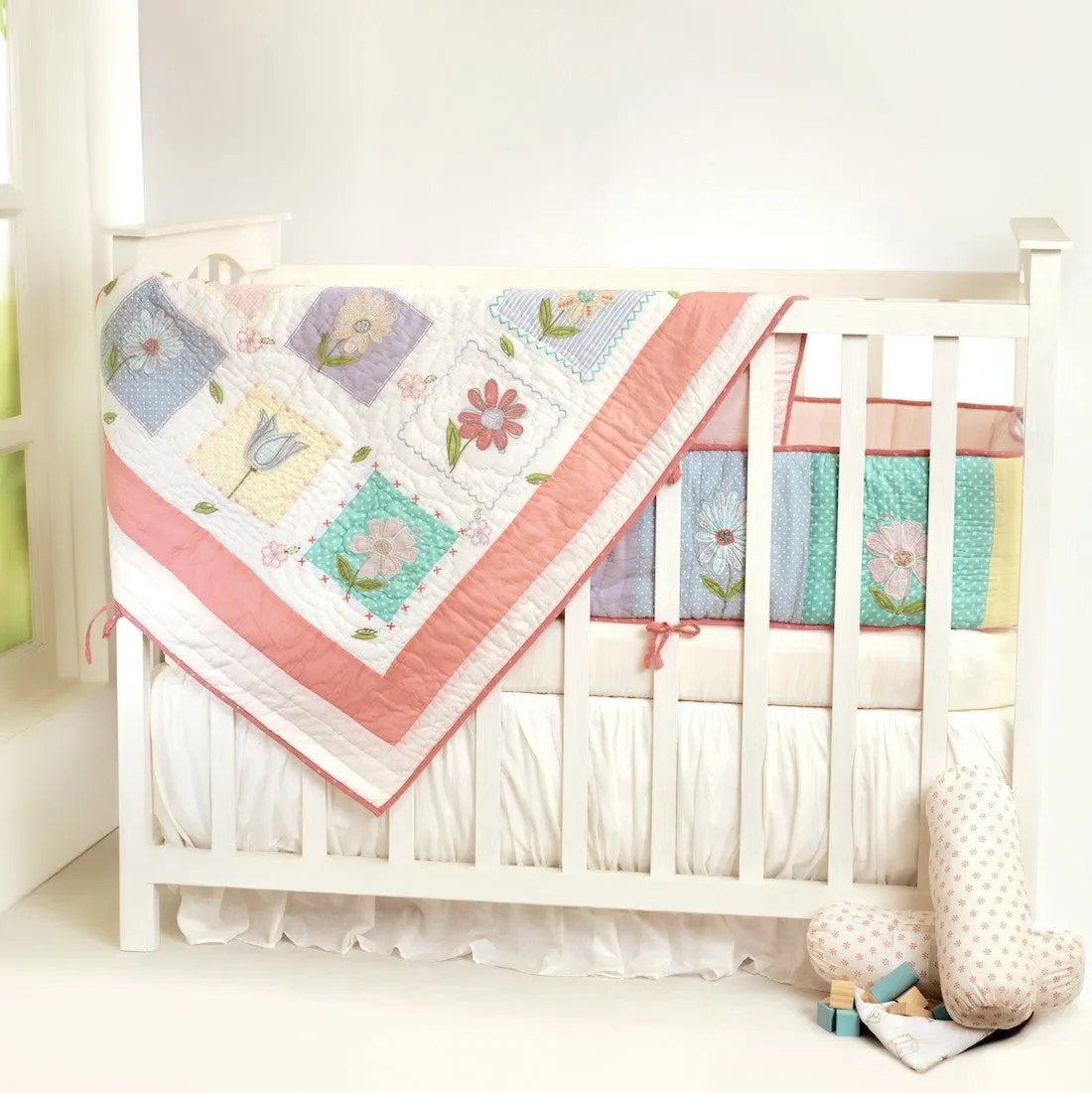 La Fleur Quilt <br> <span style="font-size: 11px; font-family:Helvetica,Arial,sans-serif;">Can Be Personalised</span>