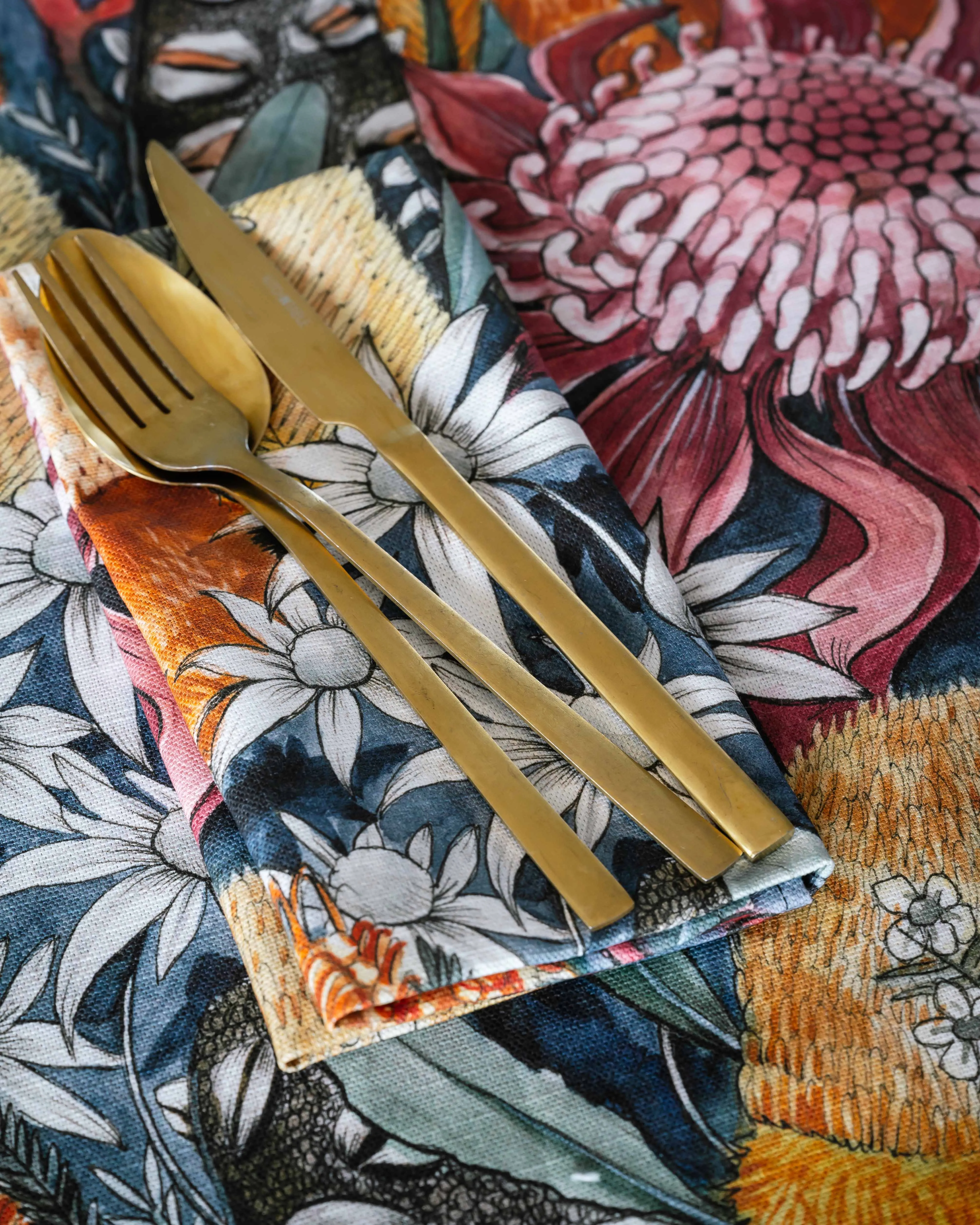 Midnight Garden Napkin (Pair)