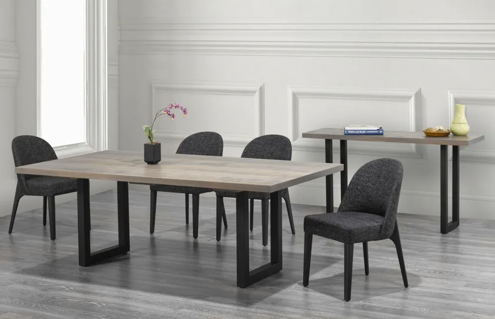 Norwich Dining Table