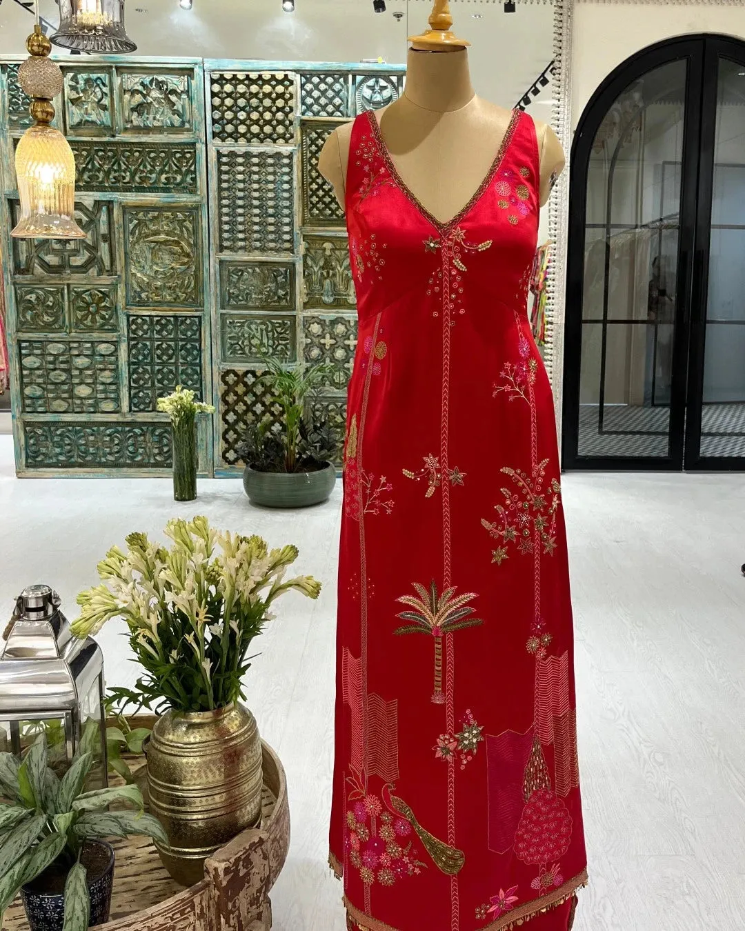 Shraddha Kapoor Red Kurta Set