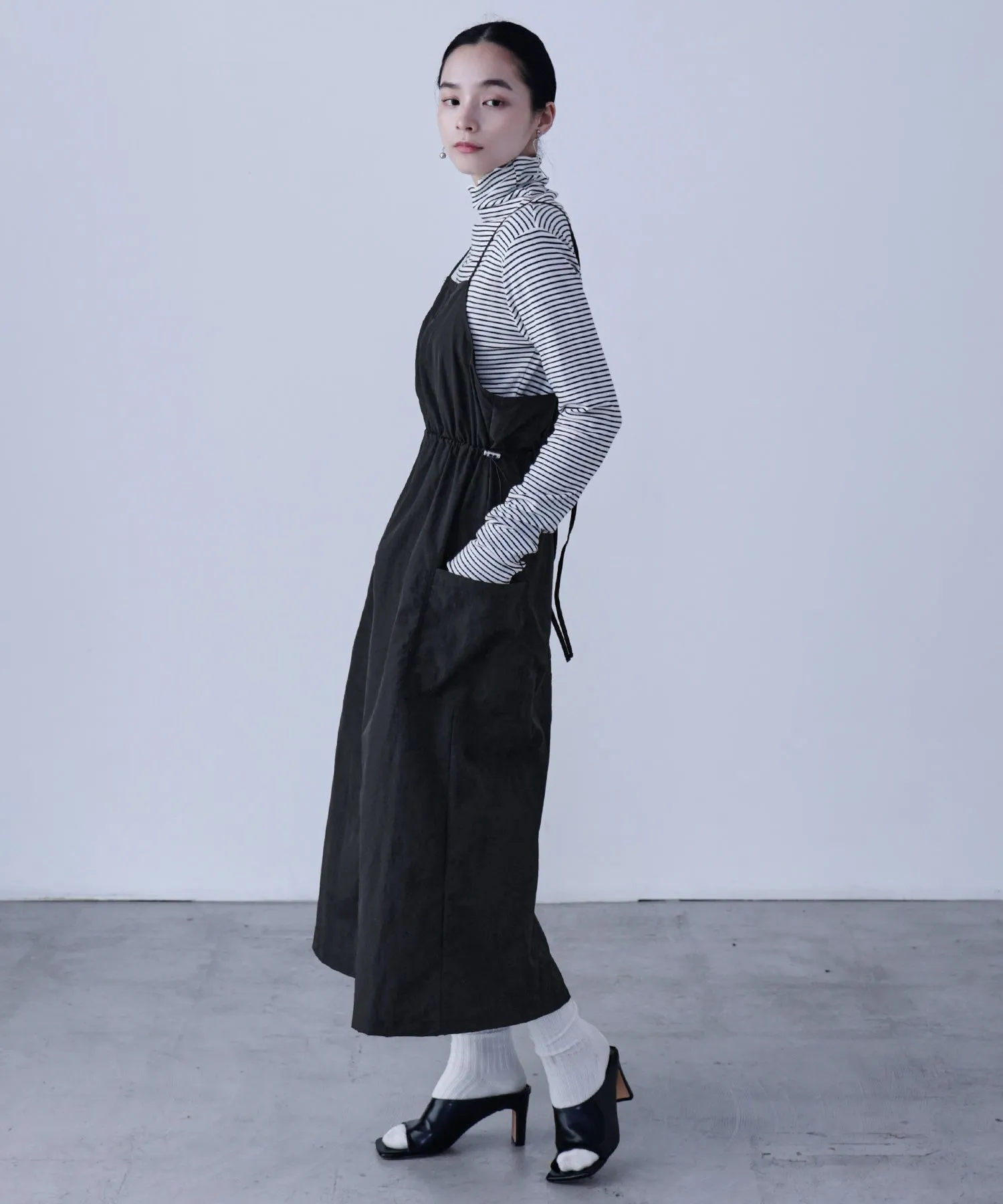 Side Spindle Cargo Jumper Skirt