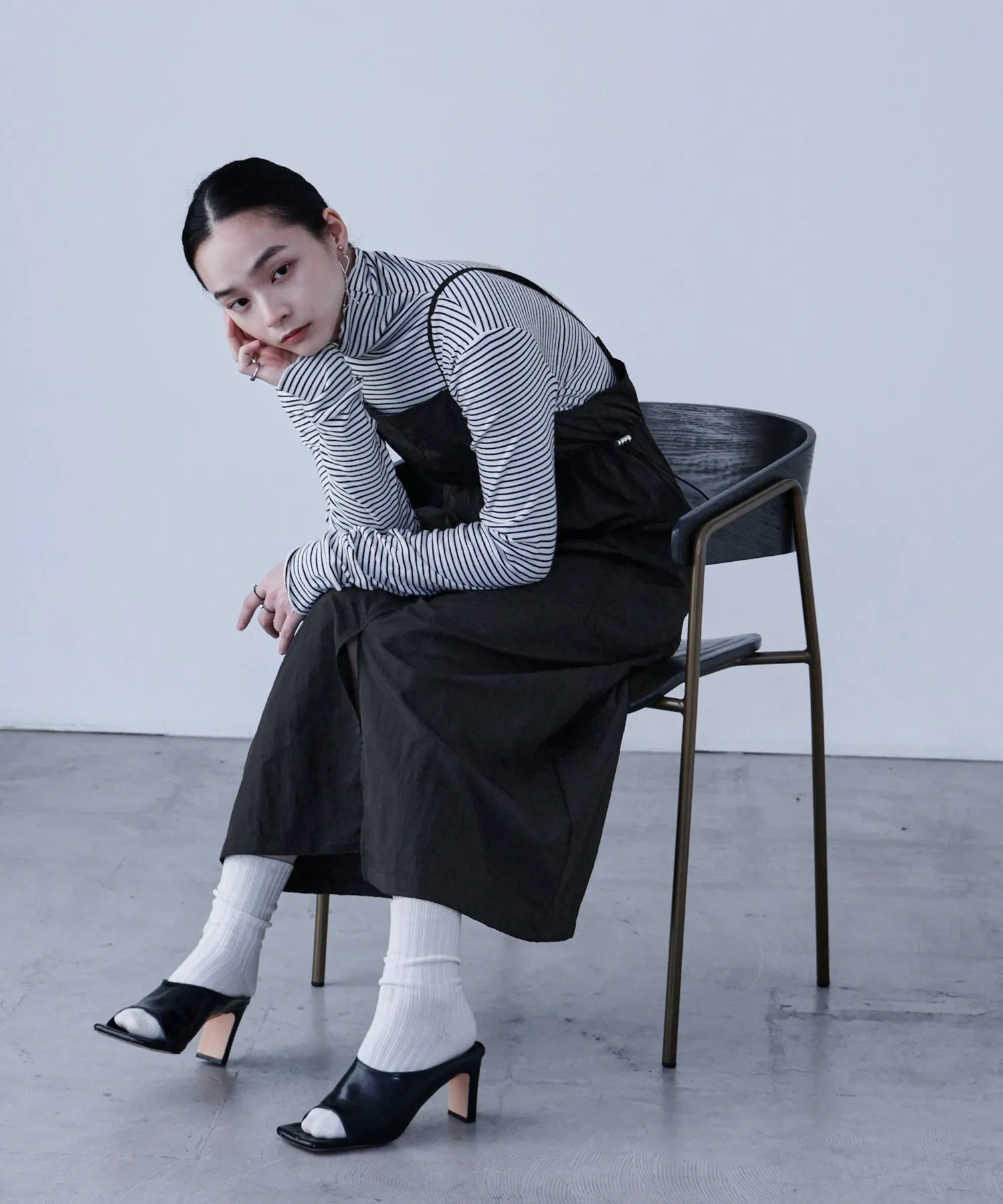 Side Spindle Cargo Jumper Skirt