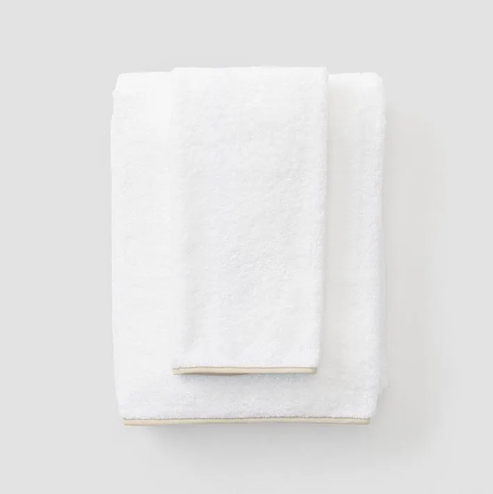 Signature Linen Closet Bundle (24 pieces)