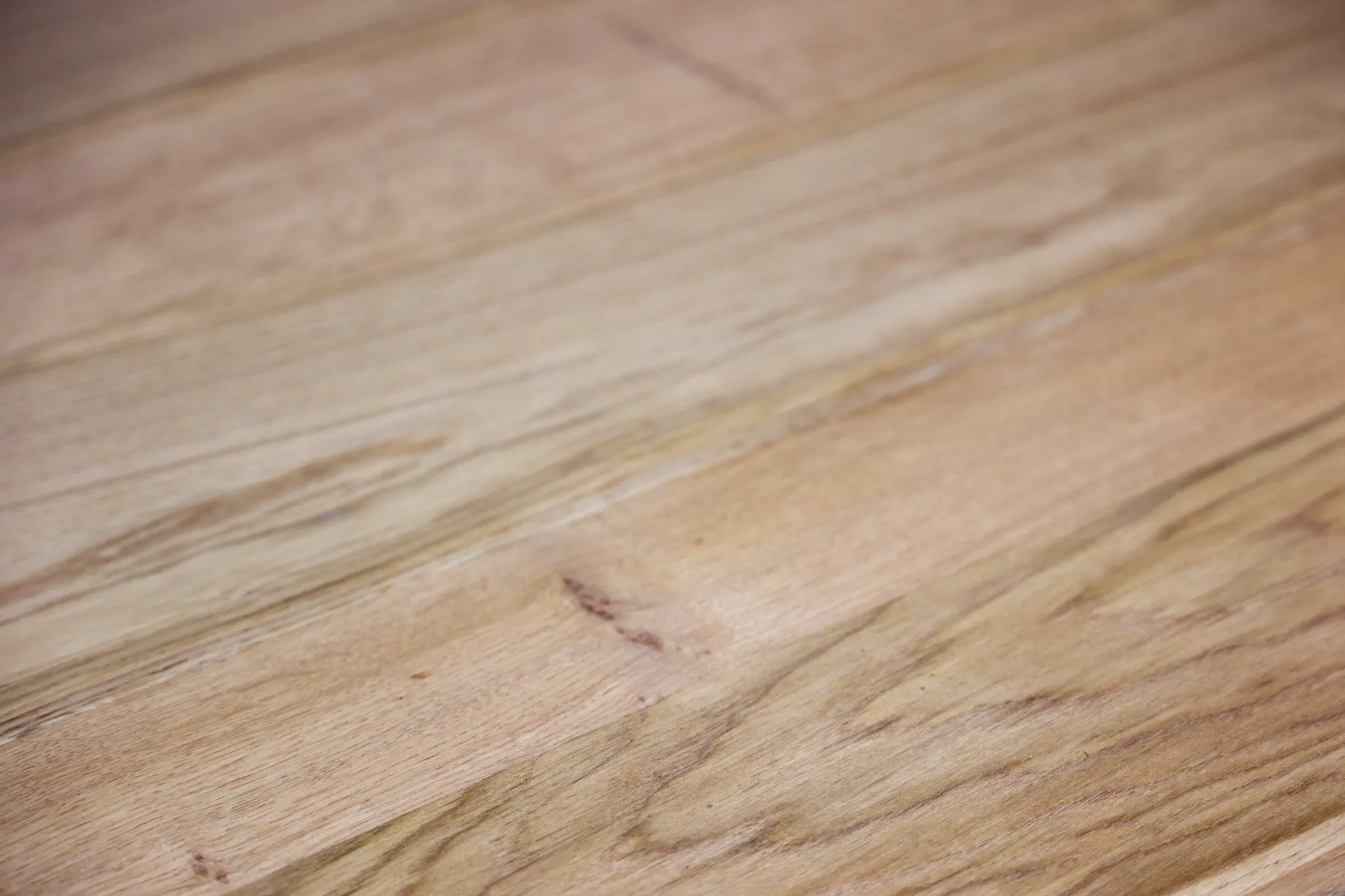 Stamkos Dining Table